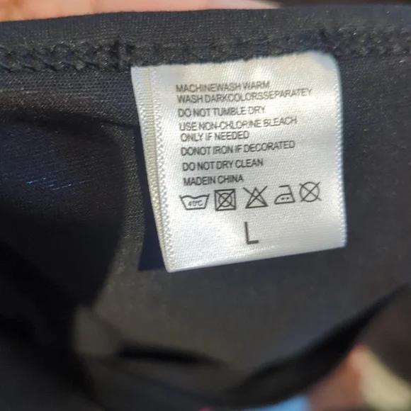 Women's Squid Game Graphic T-Shirt - Large New - Picture 3 of 4